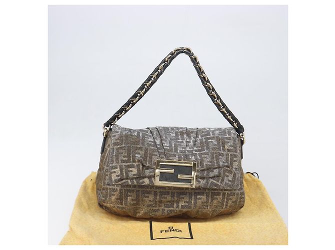 Borsa a tracolla FENDI Zucca Canvas Gold Auth 197602V D'oro - vista 12