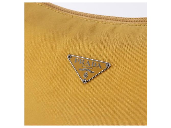 Pochette a mano PRADA Nylon Giallo Argento Auth 197846 - vista 17
