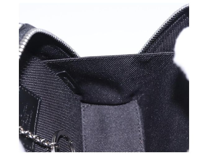 LOUIS VUITTON Monogram Rucksack
Trunk Charm Silver Black M01392 LV Auth 199063M Schwarz Silber - Ansicht 23