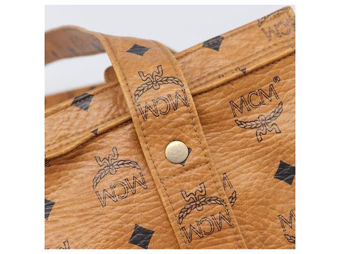 Borsa Tote MCM Vicetos Logogram PVC Leather Brown Gold Auth 200953 Marrone D'oro - vista 17