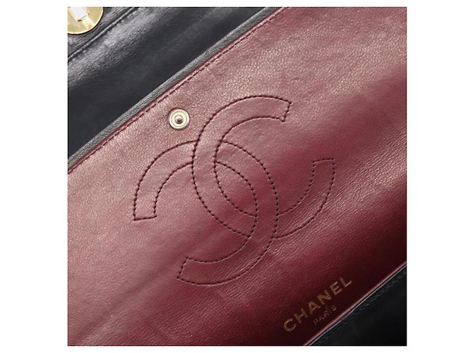 Borsa a mano CHANEL Matelasse con catena in pelle d'agnello nera e oro CC Auth yk20843V Nero D'oro - vista 11