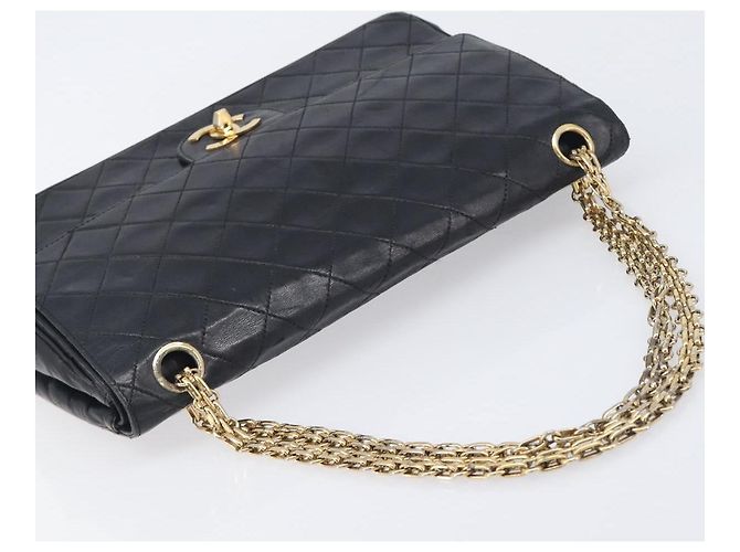 Borsa a mano CHANEL Matelasse con catena in pelle d'agnello nera e oro CC Auth yk20843V Nero D'oro - vista 6