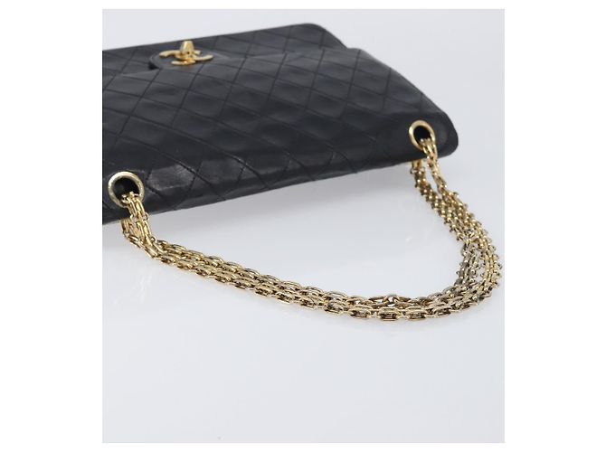 Borsa a mano CHANEL Matelasse con catena in pelle d'agnello nera e oro CC Auth yk20843V Nero D'oro - vista 7