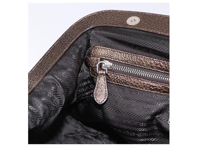 Borsa a mano PRADA in pelle tono oro Auth yk20860V - vista 26