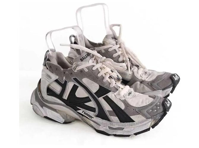 Balenciaga Sneaker Grau - Ansicht 3