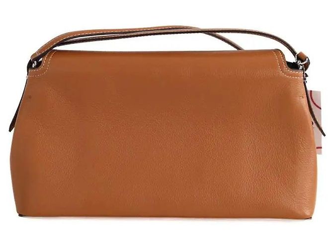 Bolsa de ombro Totême T-Lock em couro camel - vista 3