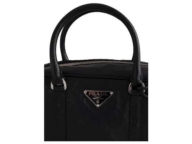 Borsa a tracolla Prada Nappa Antique in pelle nera Nero - vista 2