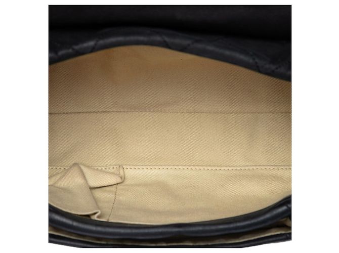 Borsa a tracolla Chanel Large Quilted Iridescent Calfskin Chic Quilt Flap nera Nero - vista 4