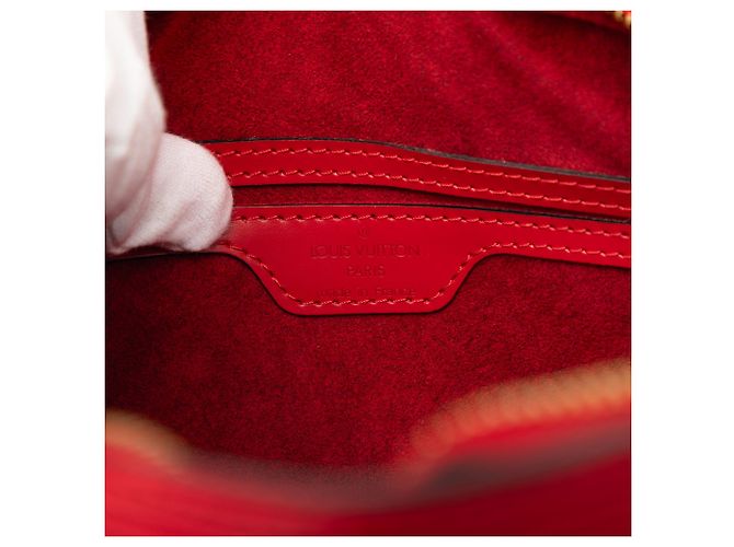 Borsa Louis Vuitton Epi Soufflot rossa Rosso - vista 5