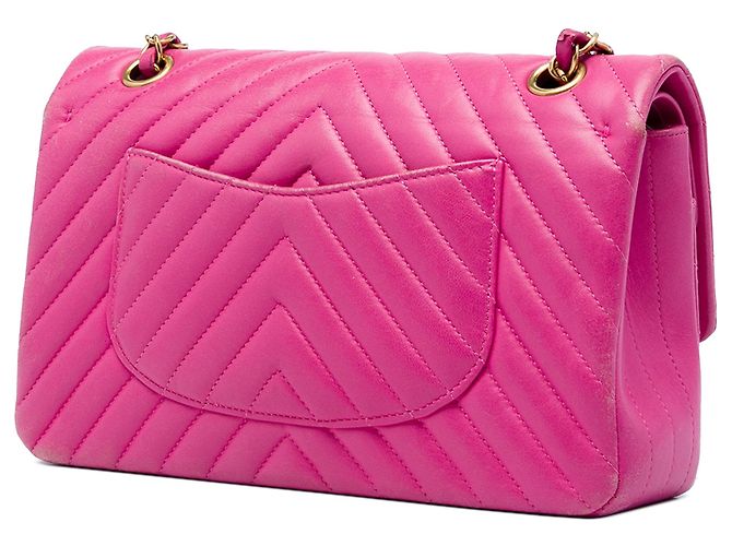 Borsa a tracolla Chanel Medium Classic Chevron in pelle d'agnello Double Flap Rosa - vista 2