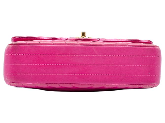 Borsa a tracolla Chanel Medium Classic Chevron in pelle d'agnello Double Flap Rosa - vista 3