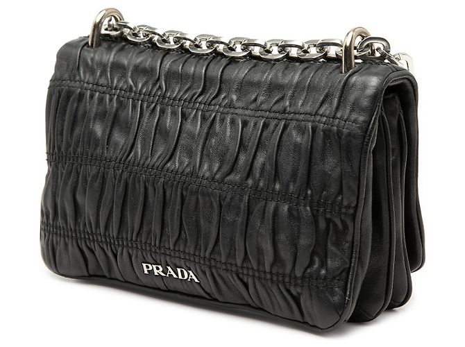 Borsa a tracolla Prada Nappa Gaufre nera Nero - vista 2