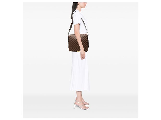 Borsa a tracolla Louis Vuitton Damier Ebene Bastille marrone - vista 6