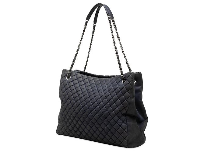 Borsa New Bubble Large in vitello matelassé blu Chanel - vista 2