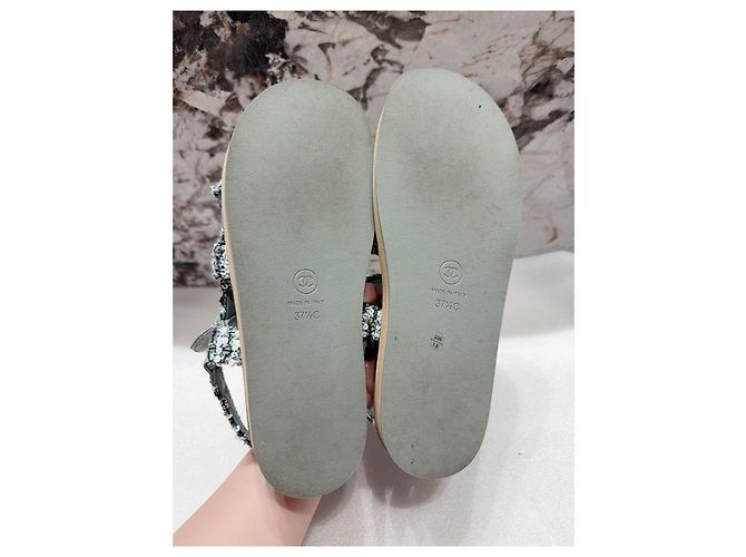 Sandali Chanel in Tweed Verde con Fibbia con Strass - vista 8