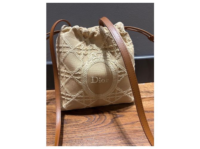 Borsa Dior Dioriviera Blooming Mini Bucket Bag Beige Cannage - vista 10