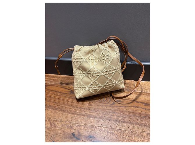 Borsa Dior Dioriviera Blooming Mini Bucket Bag Beige Cannage - vista 11