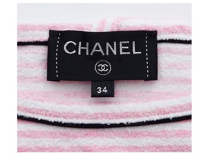 T-shirt Chanel a righe rosa e bianche con logo Nero Bianco - vista 5
