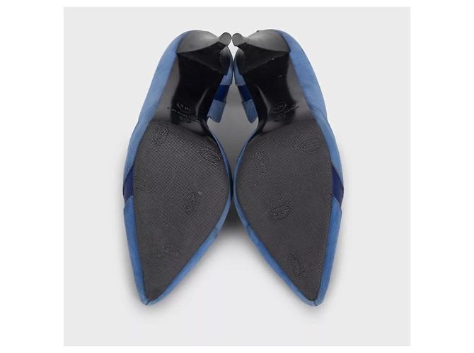 Décolleté con tacco a spillo Alexander McQueen in camoscio blu e pelle EU 39 usate - vista 5