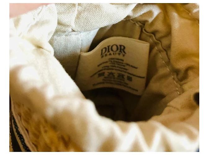 Dior Mini Borsa a Secchiello in Rafia Beige Paglia - vista 3