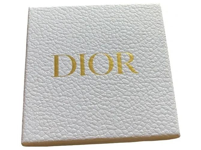 Dior Mini Borsa a Secchiello in Rafia Beige Paglia - vista 4