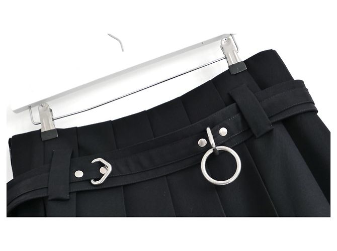 Prada Falda Kilt Plisada Otoño 2024 con Cinturón de Anillo Plateado - Negro - vista 8