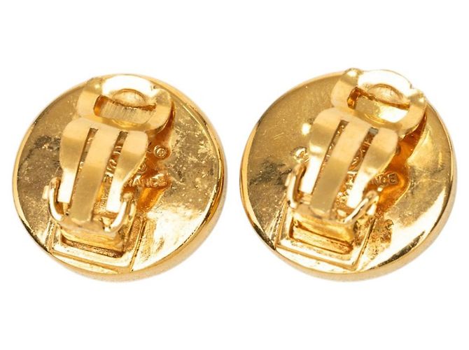 Orecchini a clip rotondi Chanel CC placcati in oro e resina D'oro - vista 2