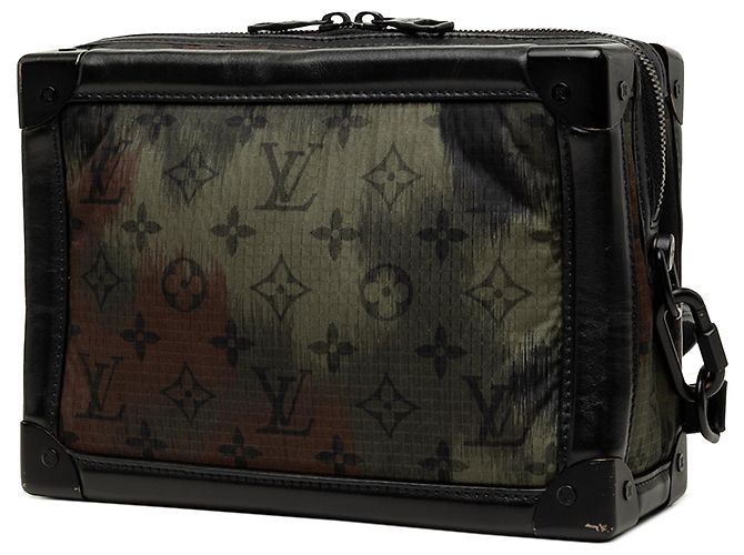 Borsa a tracolla Soft Trunk in nylon Monogram Camouflage verde Louis Vuitton - vista 2