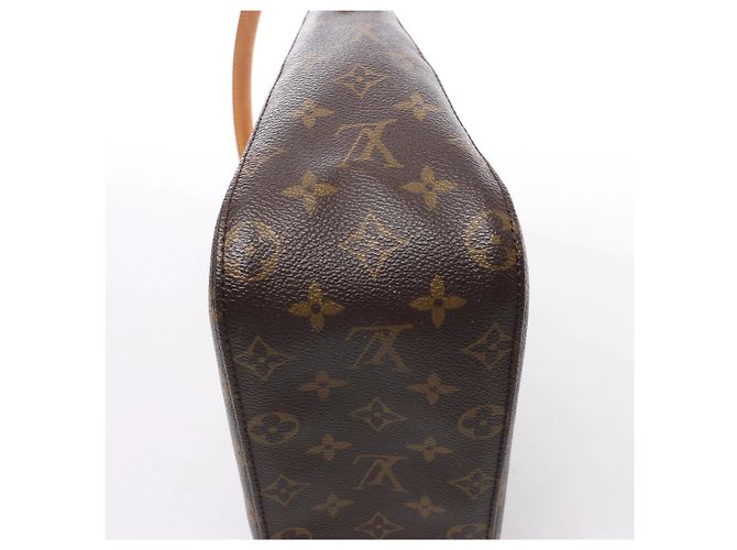 Borsa a tracolla Louis Vuitton Looping MM Monogram Canvas in marrone M51146 Beige - vista 7