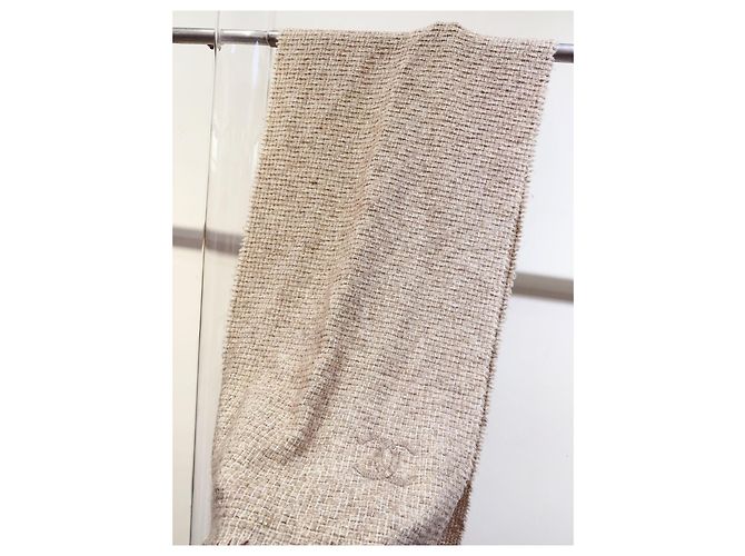 Sciarpa Chanel in seta beige con filo d'oro Multicolore - vista 2