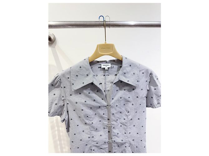 Top Chanel de Tweed con Botones de Cristal Multicolor - vista 2