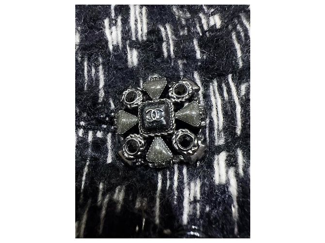 Chanel Tweed Jacket Multi Color Size 36 Multiple colors - view 4