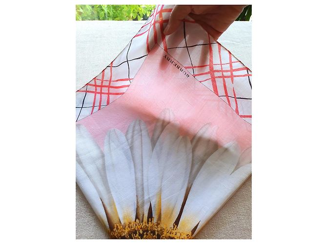 Sciarpa Burberry in cotone e seta con stampa a margherite Marrone Rosa Bianco Arancione - vista 8