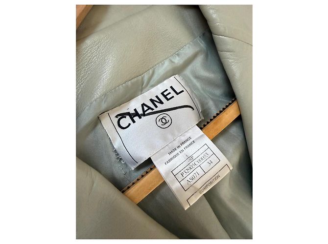 Blazer largo de cuero Chanel Verde claro - vista 2