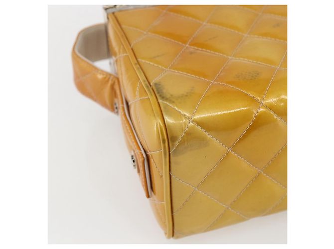 CHANEL Matelasse Vanity Box Patent leather Yellow Silver CC - vista 9