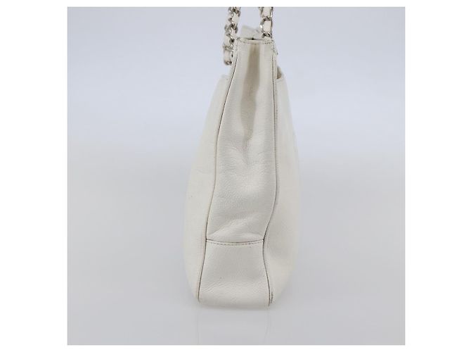 CHANEL Chain Shoulder Bag Caviar Skin White Silver CC - vista 4