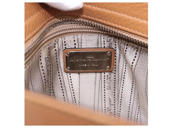 Salvatore Ferragamo Sofia Gancini Hand Bag Leather 2way Beige Silver - vista 21
