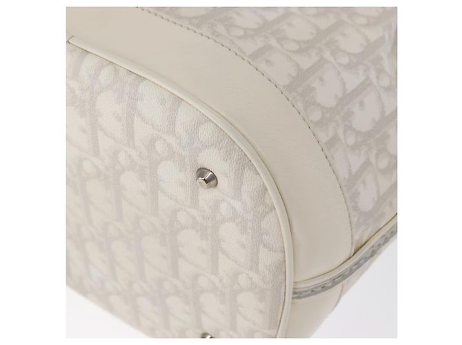 Christian Dior Trotter Romantic Chain Shoulder Bag PVC White Silver - vista 16