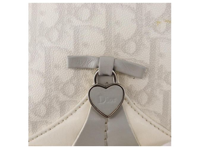 Christian Dior Trotter Romantic Chain Shoulder Bag PVC White Silver - vista 17