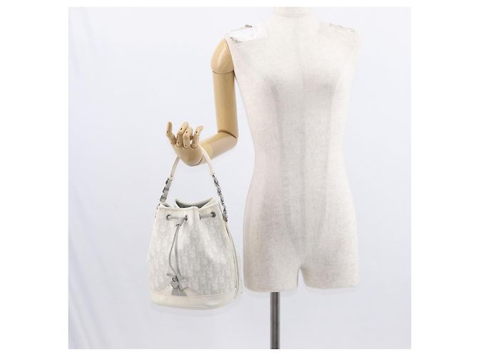 Christian Dior Trotter Romantic Chain Shoulder Bag PVC White Silver - vista 22
