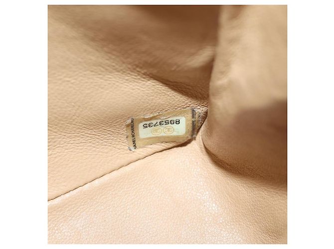 CHANEL Mini Matelasse 17 Chain Shoulder Bag Caviar Skin Beige CC - vista 12