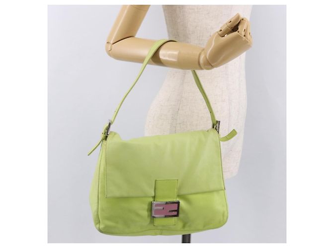 FENDI Mamma Baguette Shoulder Bag Leather Green Silver - vista 26