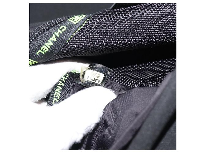 CHANEL Sports Line Shoulder Bag Nylon Black Silver CC - vista 12