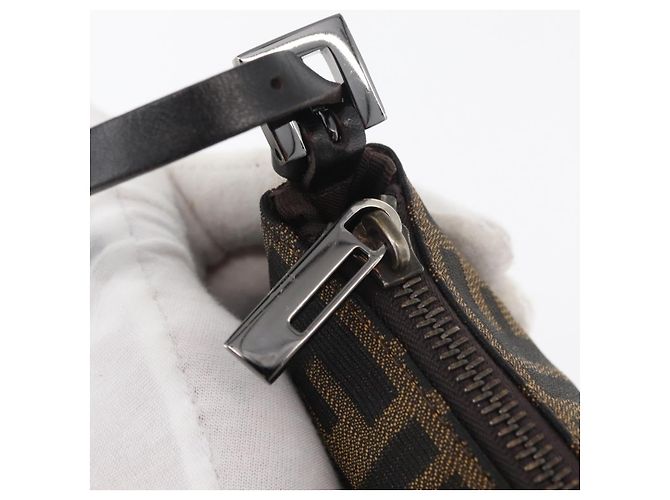 FENDI Zucca Canvas Accessory Pouch Brown Black - vista 10