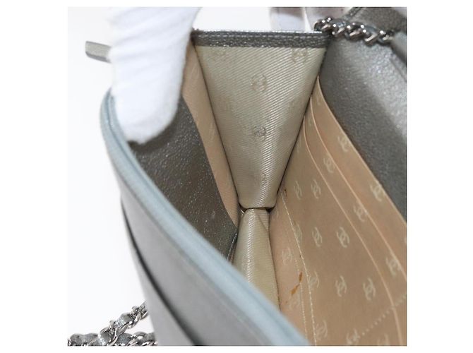CHANEL Chain Wallet Shoulder Bag Leather Silver CC - vista 26