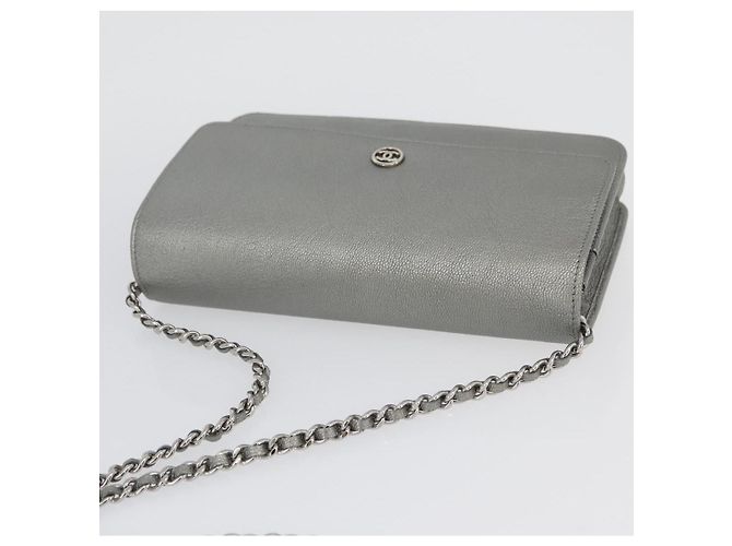 CHANEL Chain Wallet Shoulder Bag Leather Silver CC - vista 6