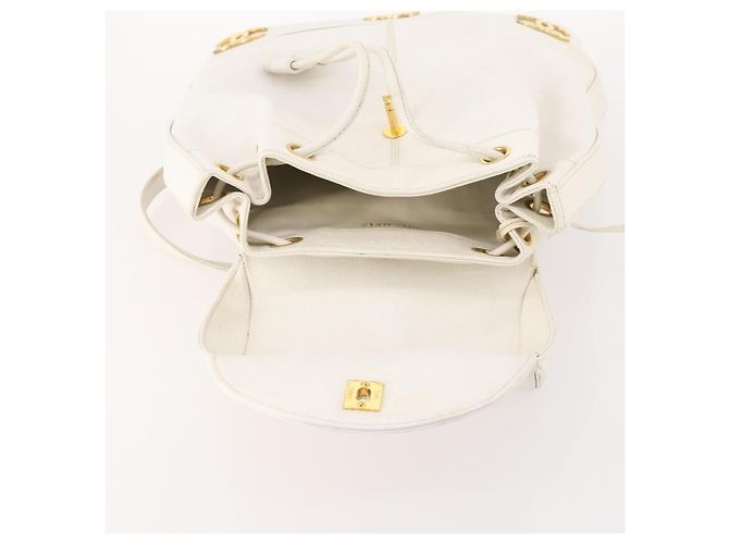 CHANEL Triple Coco Backpack Caviar Skin White Gold CC - vista 10