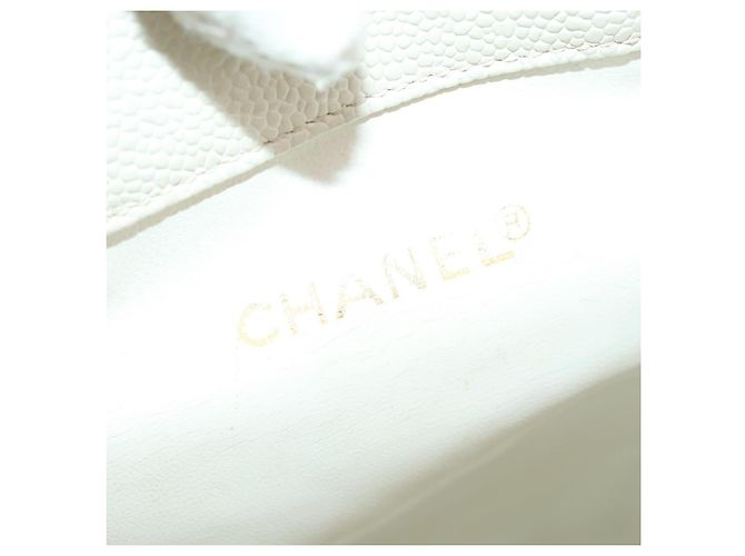 CHANEL Triple Coco Backpack Caviar Skin White Gold CC - vista 22