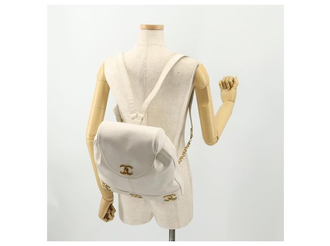 CHANEL Triple Coco Backpack Caviar Skin White Gold CC - vista 26
