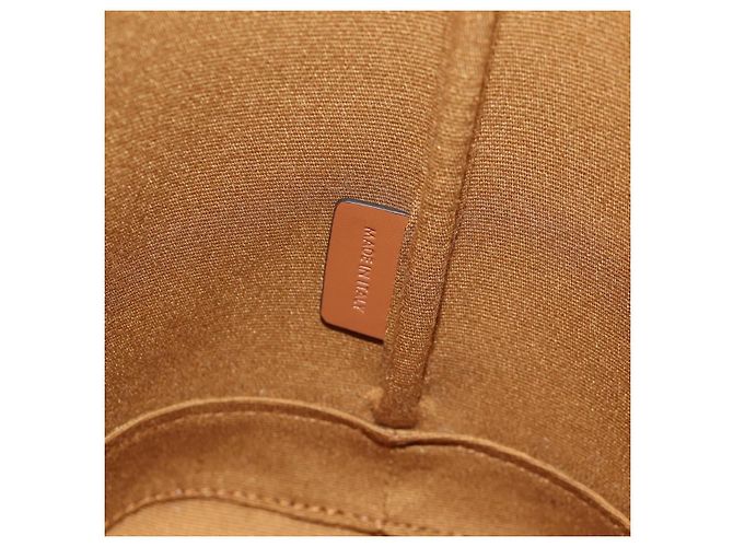Céline CELINE Triomphe Small Bucket Shoulder Bag PVC Leather Black Gold - vista 11